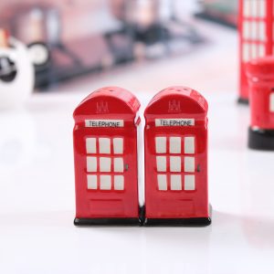 Custom Mailbox Shape Spice Jar Kitchen Canister Ceramic Seasoning Dispenser Porcelain Salt Pepper Shaker Set